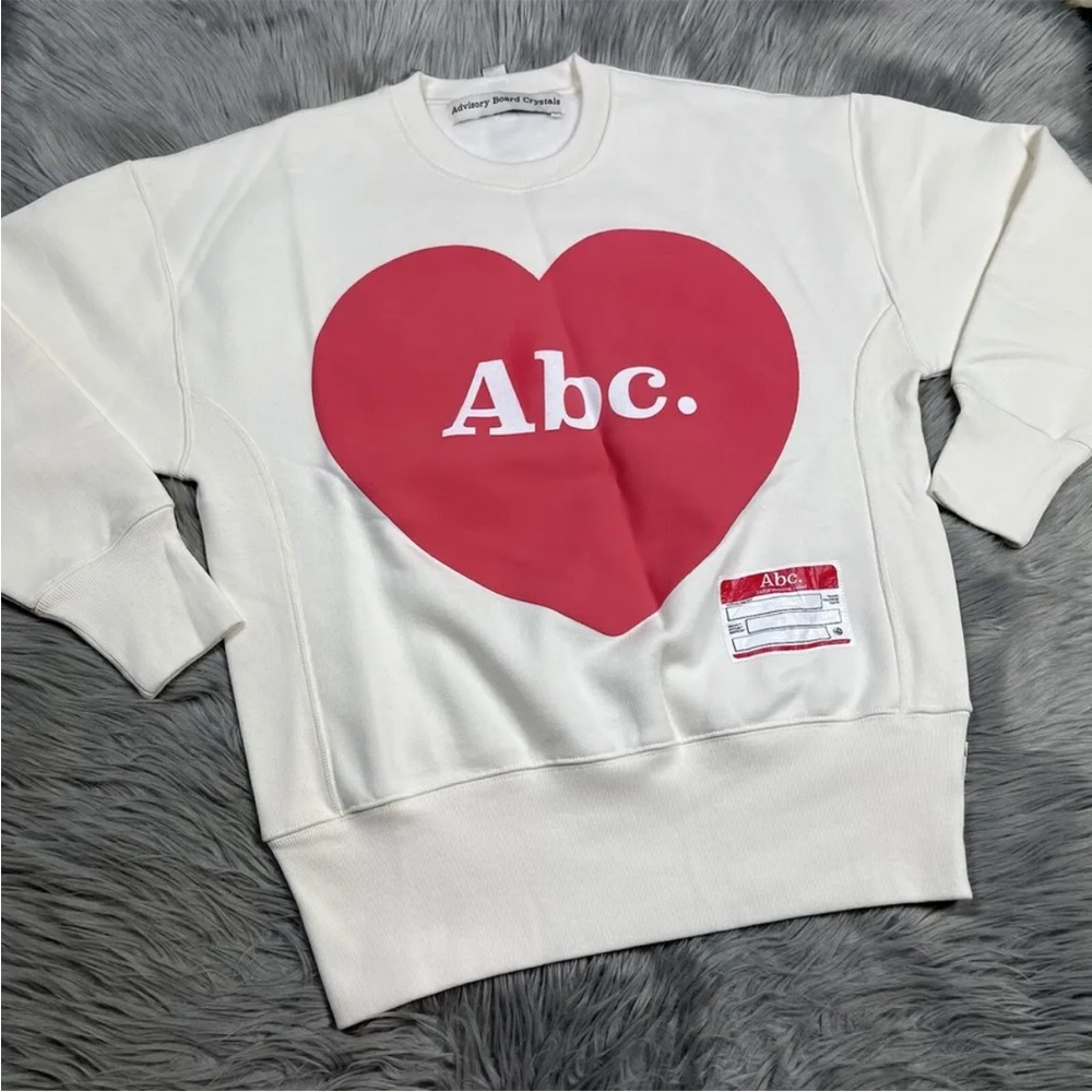 Advisory Board Crystals Valentines Heart Crewneck Sweater Small